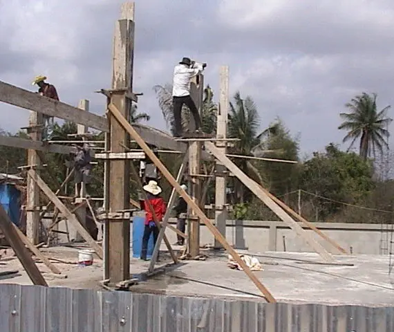 Pilar De Concreto 15x15 Cm Com 3,00 M De Comprimento Para 5 Toneladas De Carga Incluindo Fôrma, Armação e Concreto